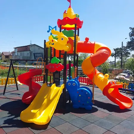 אתר נופש Complex Casa Ani